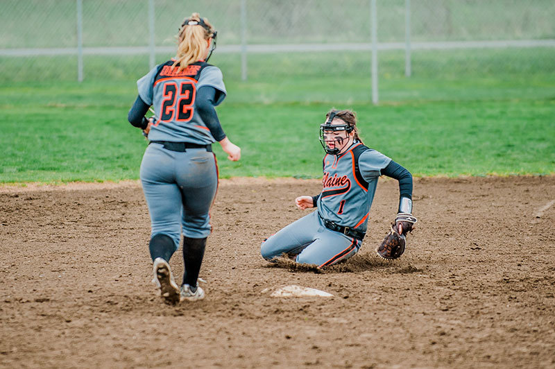 Blaine junior Brittaney Carrington makes a play at second base. After winning two of the last three games, the Borderites have a 2–3 record overall and a 1–1 record in conference games. 