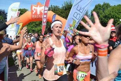 Racers take off at the start of Ragnar Relay in 2015. File photo. 